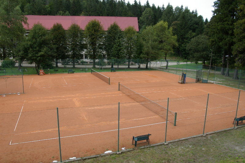 Hotel Risnjak Delnice Exteriör bild